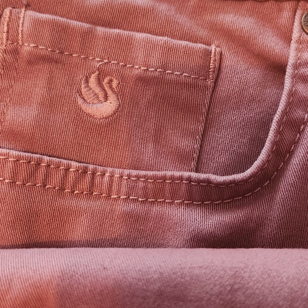 Gloria Vanderbilt Mauve Jeans - Picture 2 of 4